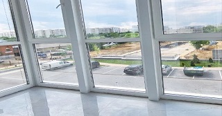 Панорамное остекление балкона Старый Оскол цена от 11 тыс. руб. м/п.